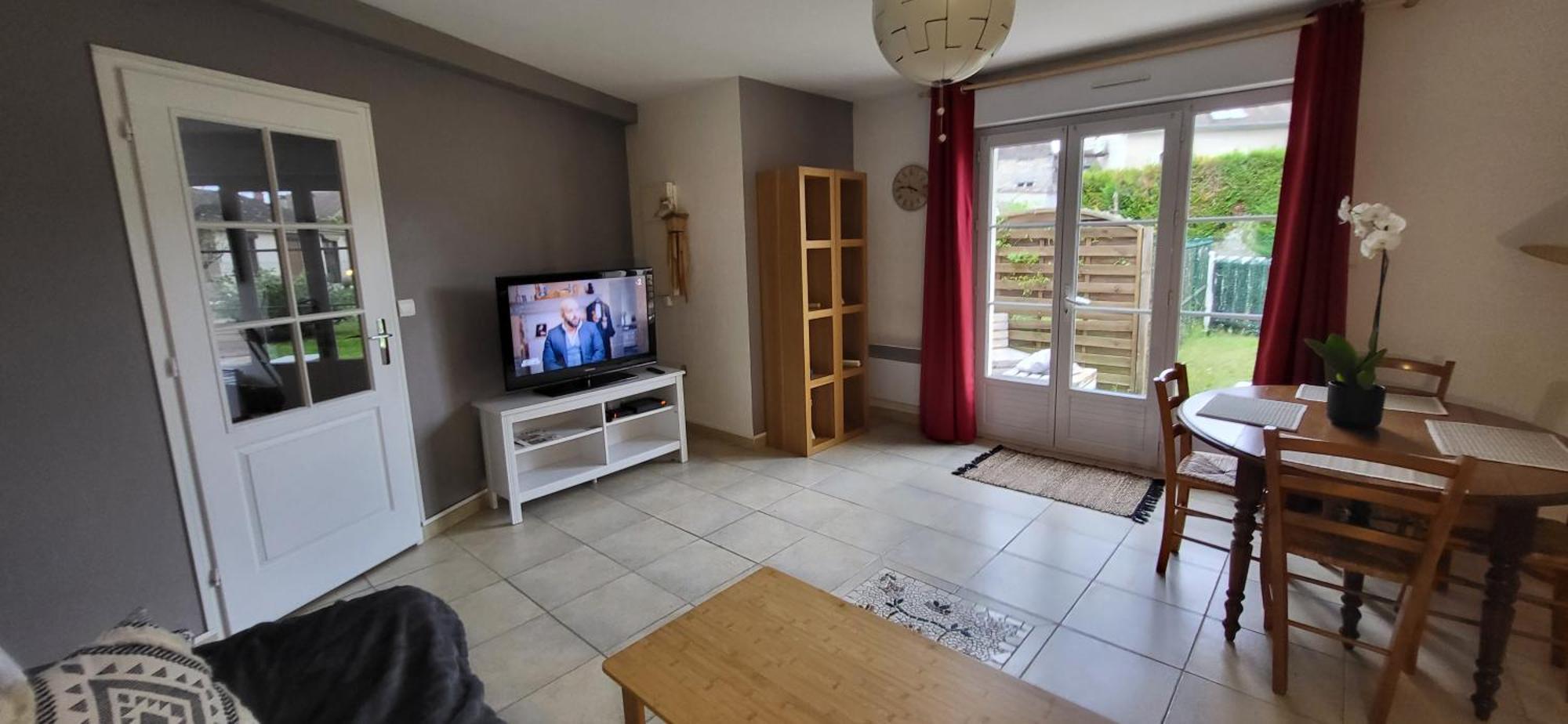 Maison De Plein Pied Avec Jardin Privatif Centre Ville ミリ・ラ・フォレ エクステリア 写真