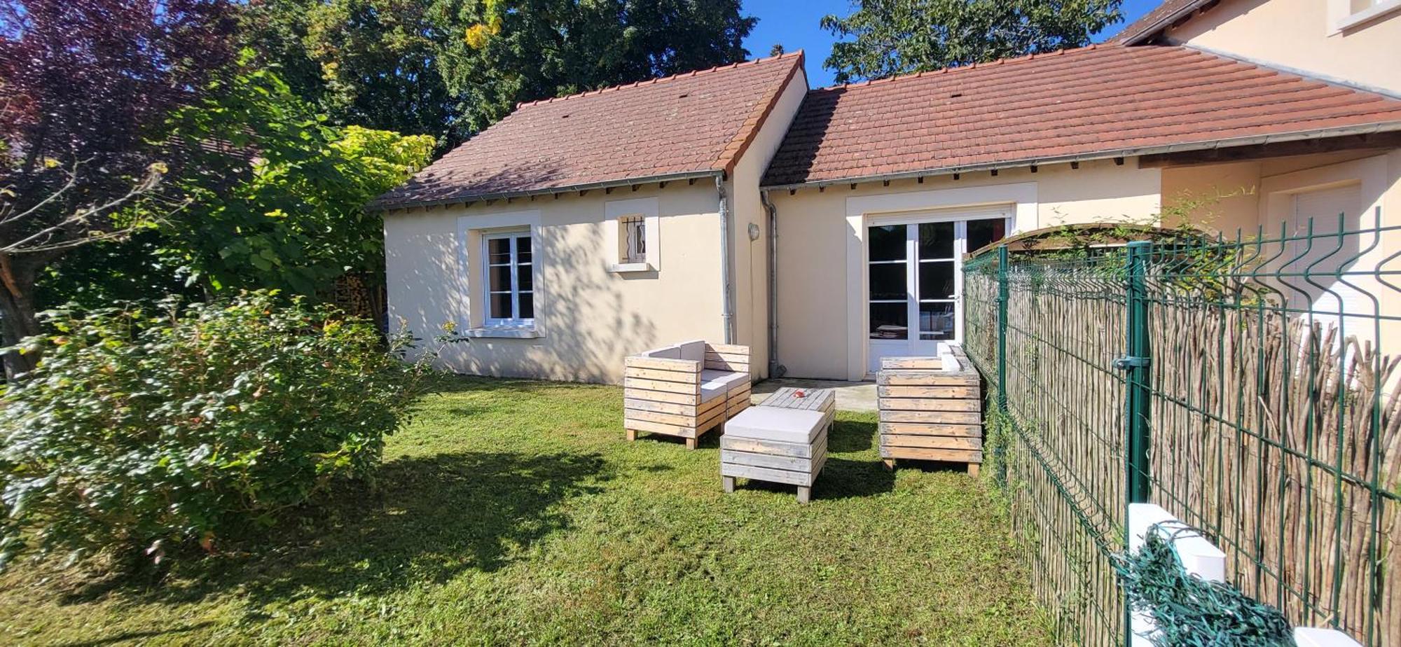 Maison De Plein Pied Avec Jardin Privatif Centre Ville ミリ・ラ・フォレ エクステリア 写真